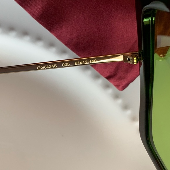 Gucci oversized square sunglasses - Picture 4 of 11